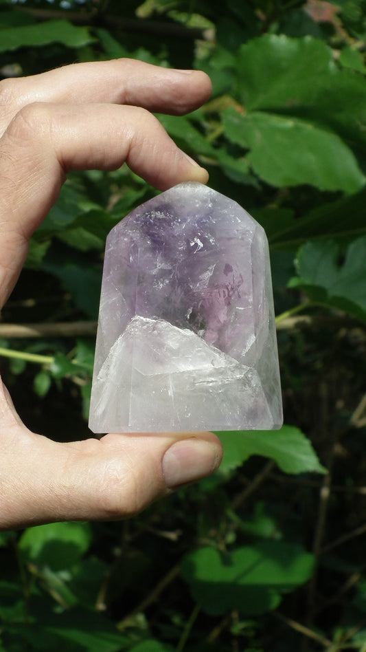 Amethyst point, Amethyst crystal