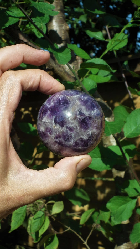 64mm Chevron amethyst sphere
