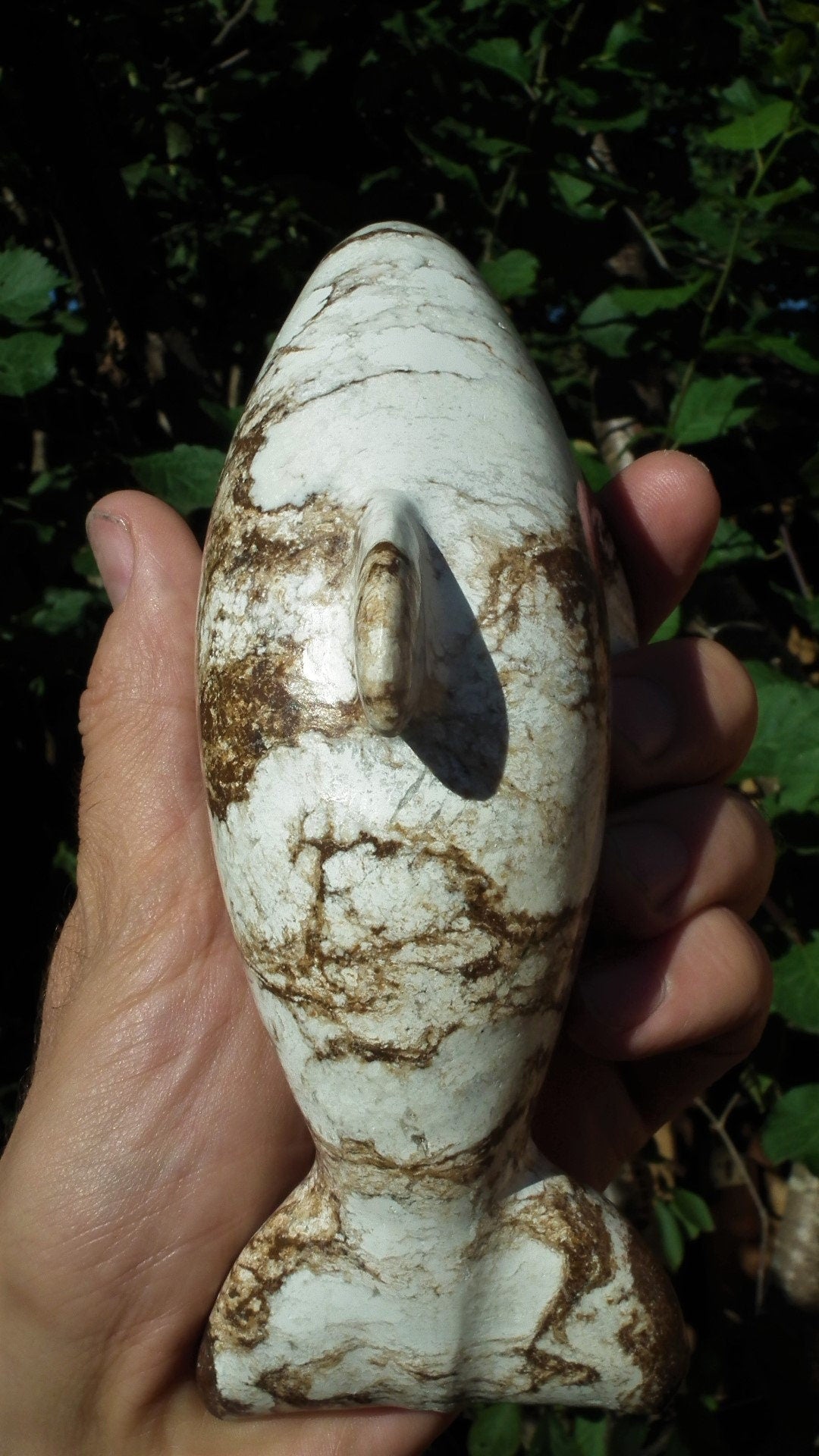 Lemon chrysoprase Dolphin, Stone carving, Animal carving