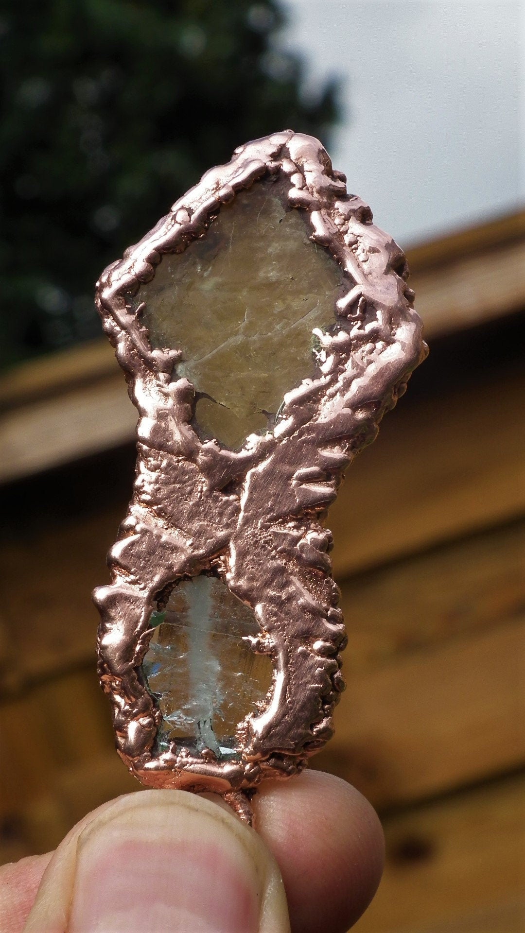 Copper faden Quartz and honey calcite pendant / Electroformed copper