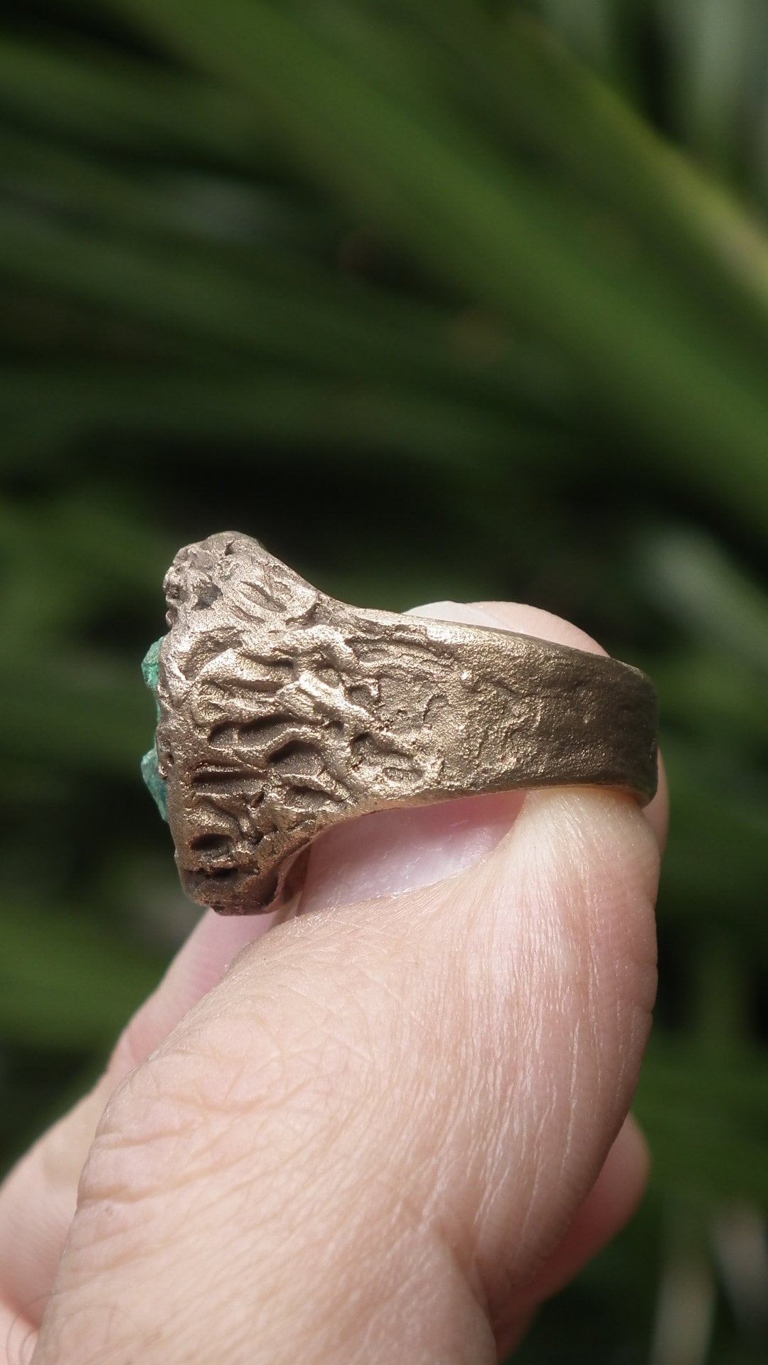 Handmade bronze Turquoise ring / Raw turquoise
