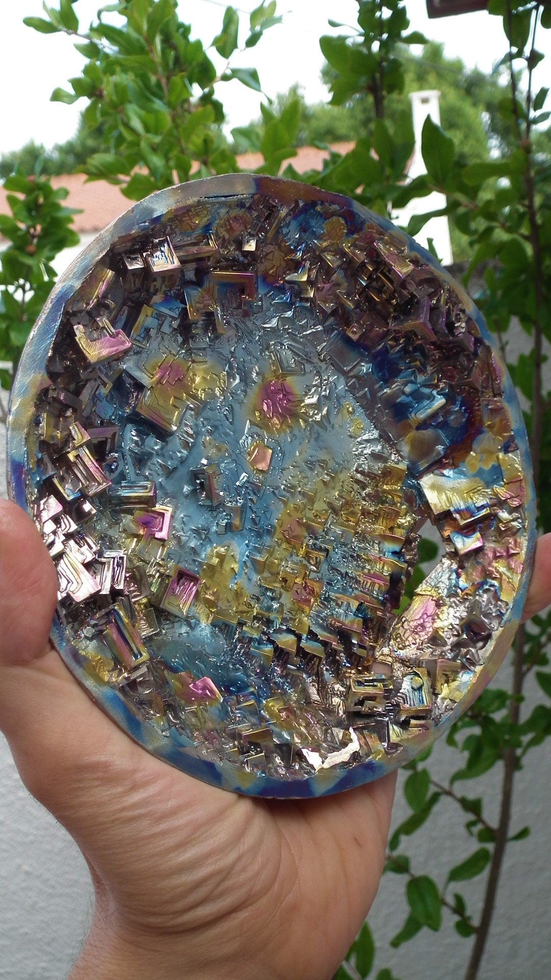 Bismuth Sculpture / Bismuth crystal / Natural Bismuth geode