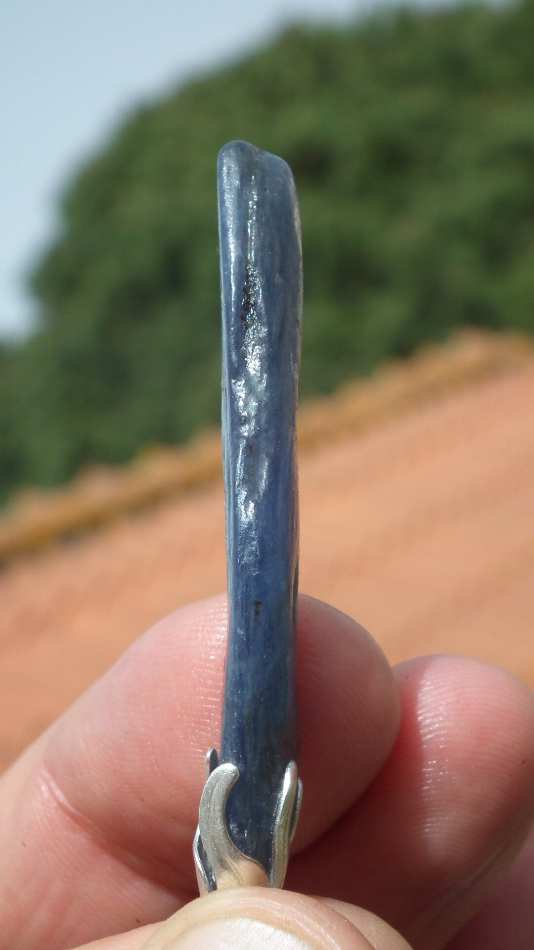 Blue kyanite pendant