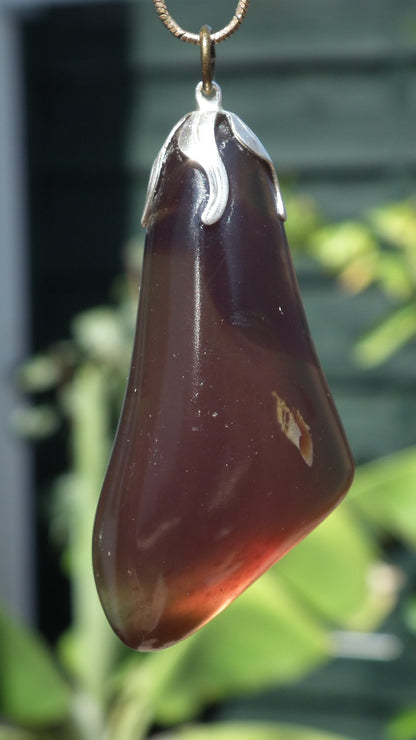 Big Sumatra amber pendant