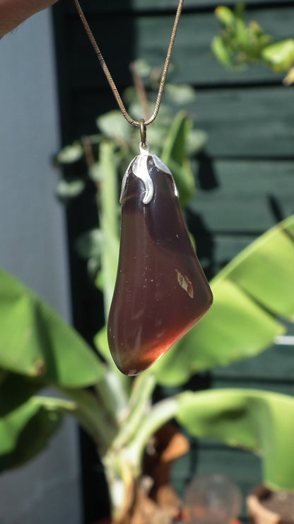 Big Sumatra amber pendant