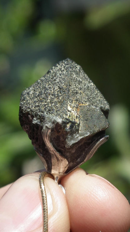 Raw epidote necklace / Epidote quartz