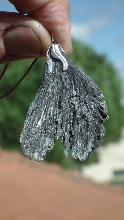 Black Kyanite pendant