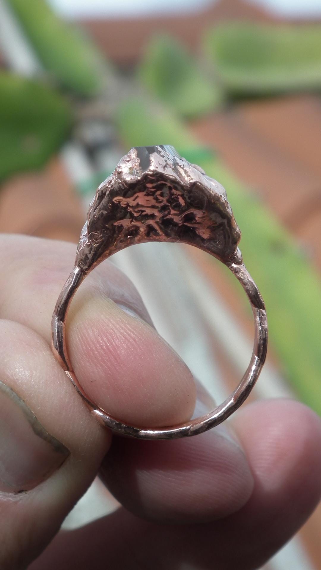 Enhydro crystal ring // Uv reactive crystal // Golden enhydro // Electroformed Copper