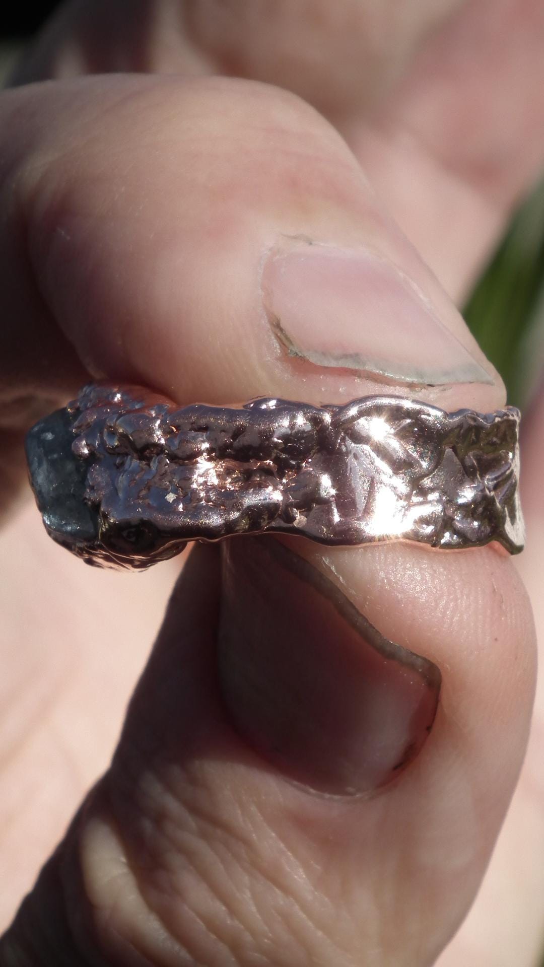 Electroformed Copper celestite ring / rough celestite