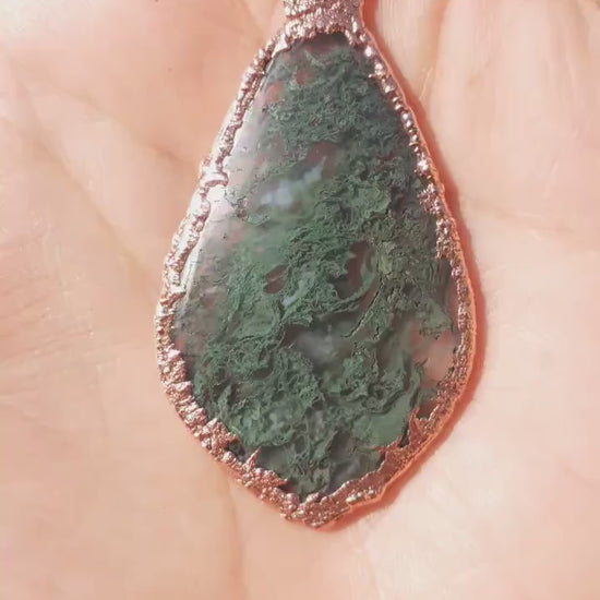 Copper formed Mossagate pendant