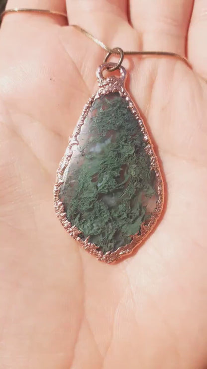 Copper formed Mossagate pendant