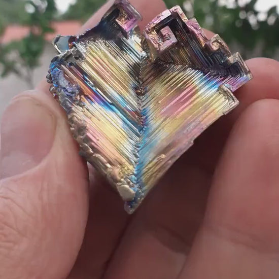 Bismuth crystal / Natural Bismuth geode