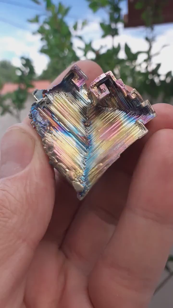 Bismuth crystal / Natural Bismuth geode