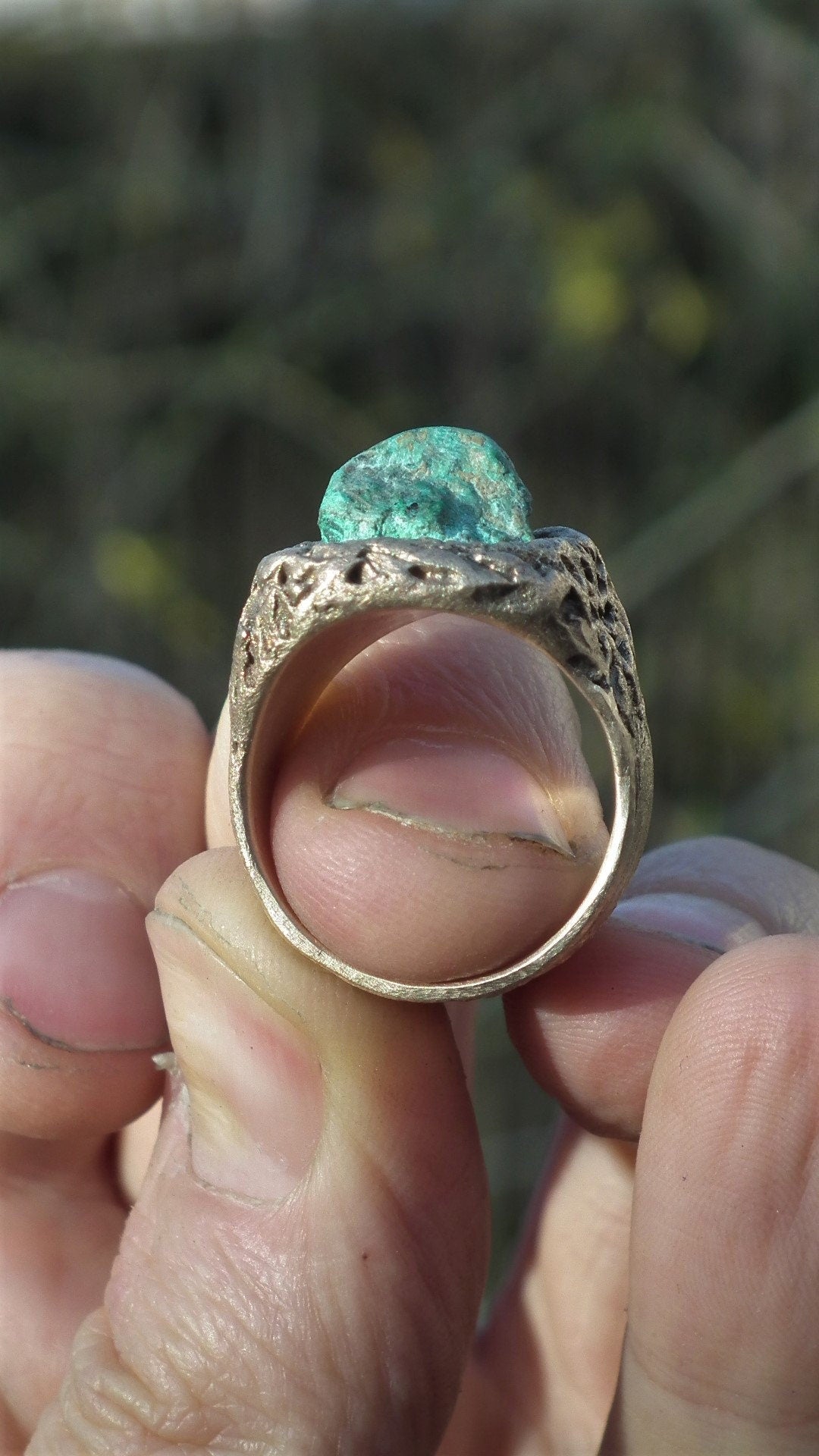 Handmade bronze Turquoise ring / Raw turquoise