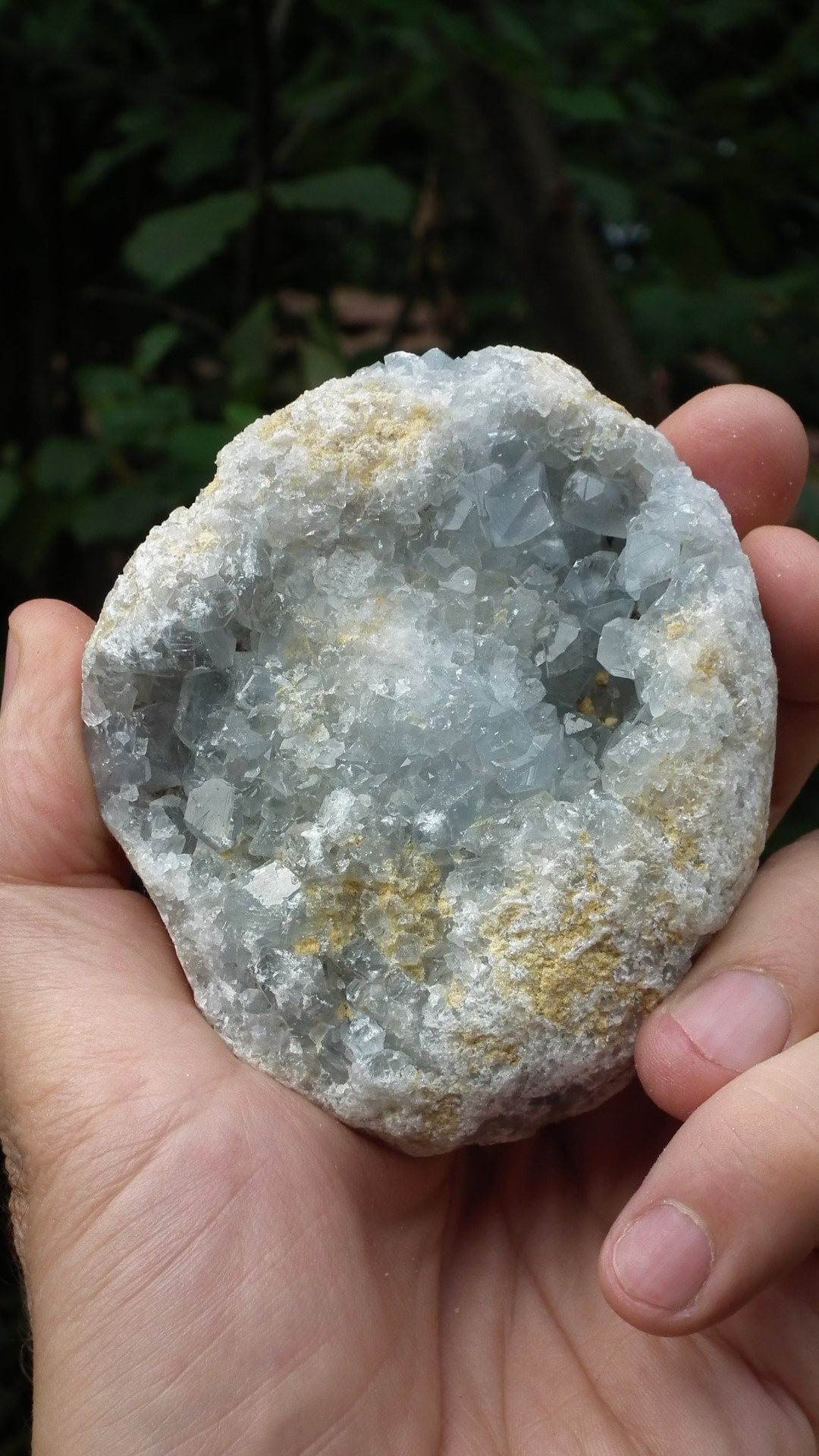 Celestite cluster / Celestite crystal / Raw celestite