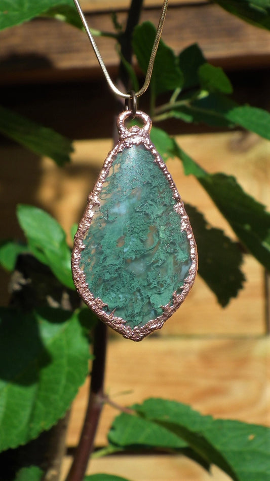 Copper formed Mossagate pendant