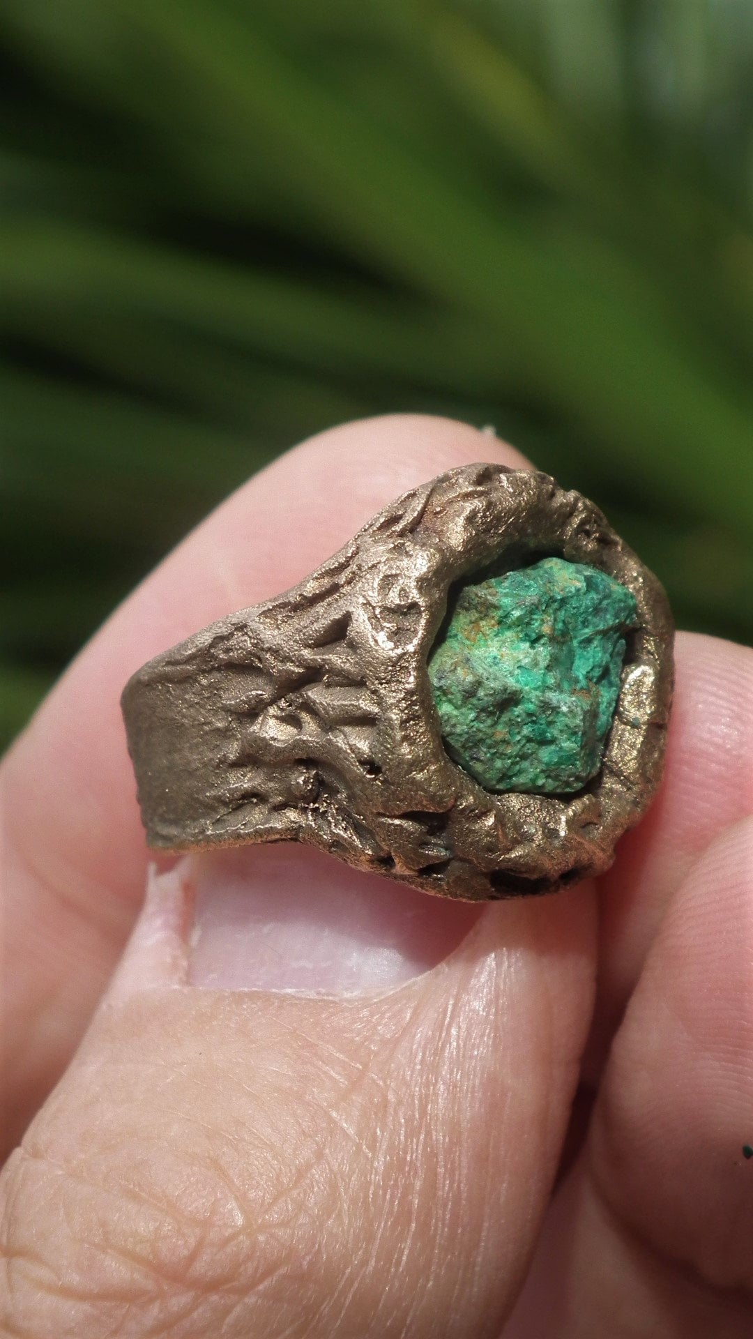 Handmade bronze Turquoise ring / Raw turquoise