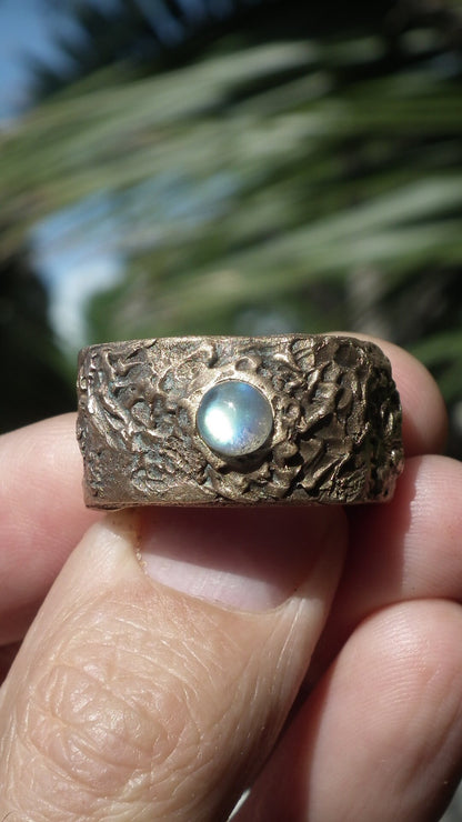 Bronze rainbow moonstone ring