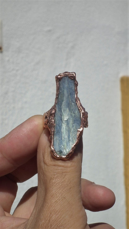 Blue kyanite ring large / Electroformed copper / Raw blue kyanite