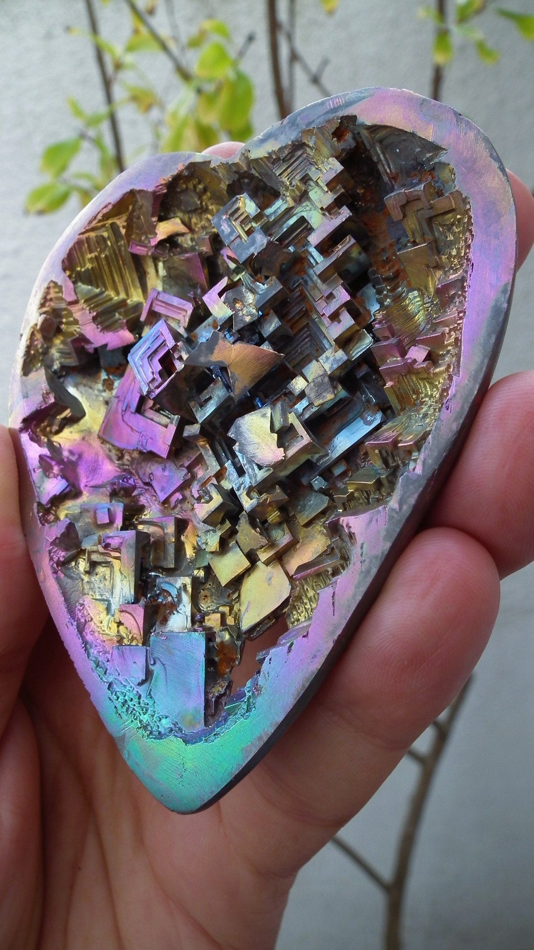 Bismuth crystal Heart