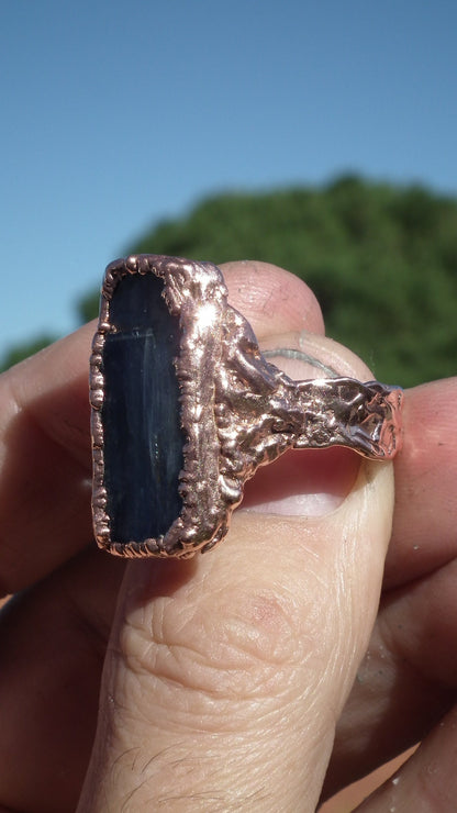 Blue kyanite ring large / Electroformed copper