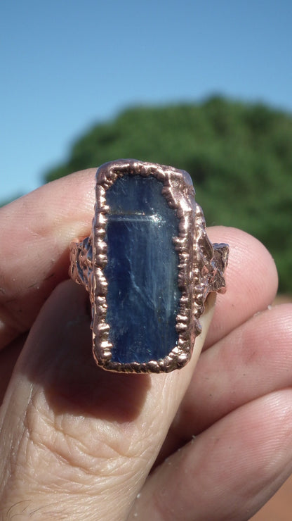 Blue kyanite ring large / Electroformed copper