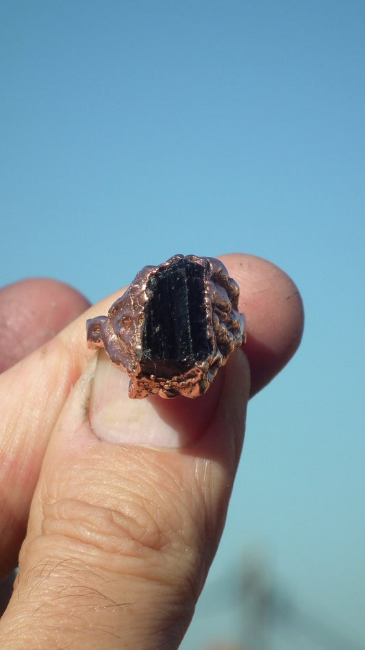 Black tourmaline ring / Copper ring