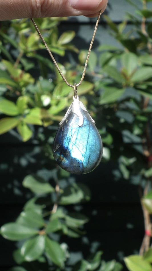 Labradorite necklace with silver plated bail